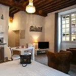 L\'Alcove